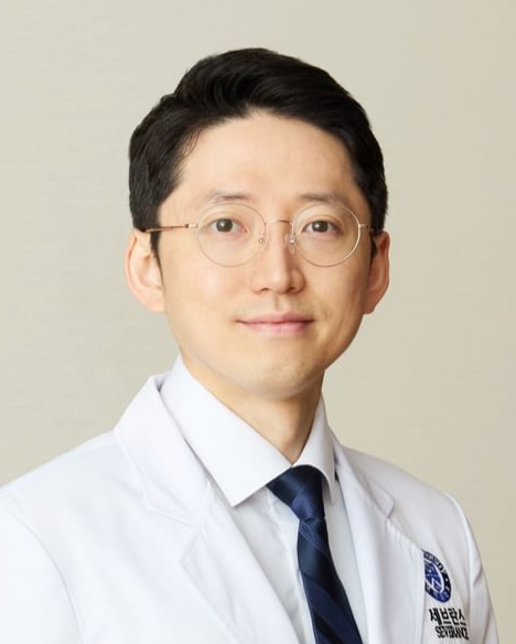 Portrait of Sangjoon Park